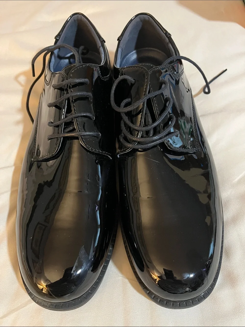 🆕 Men's Black Patent Leather Lace-Up Derbys Never Worn!!